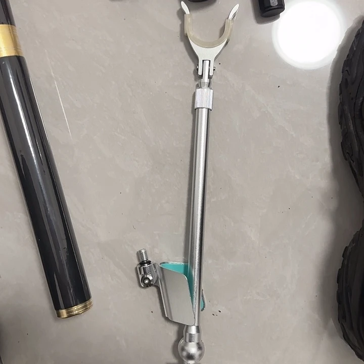 配件一套………………….