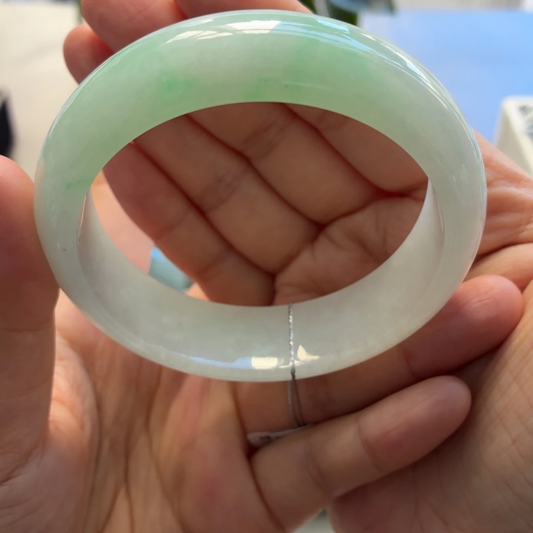 翡翠未镶嵌手镯天然