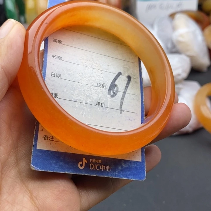 石英质玉未镶嵌手镯