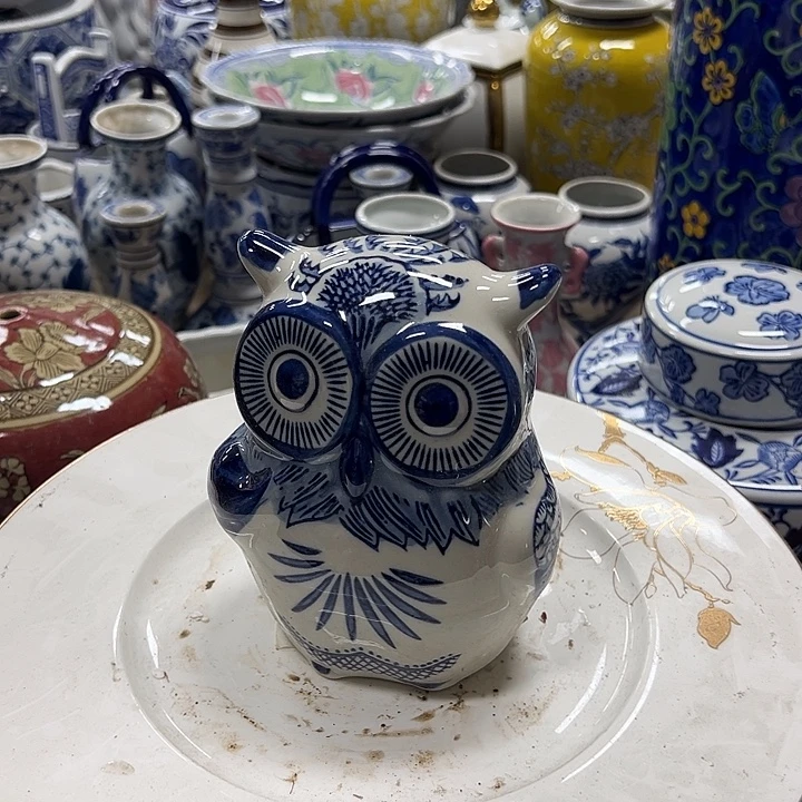 瓷片微瑕。。。。。。。。。。。。