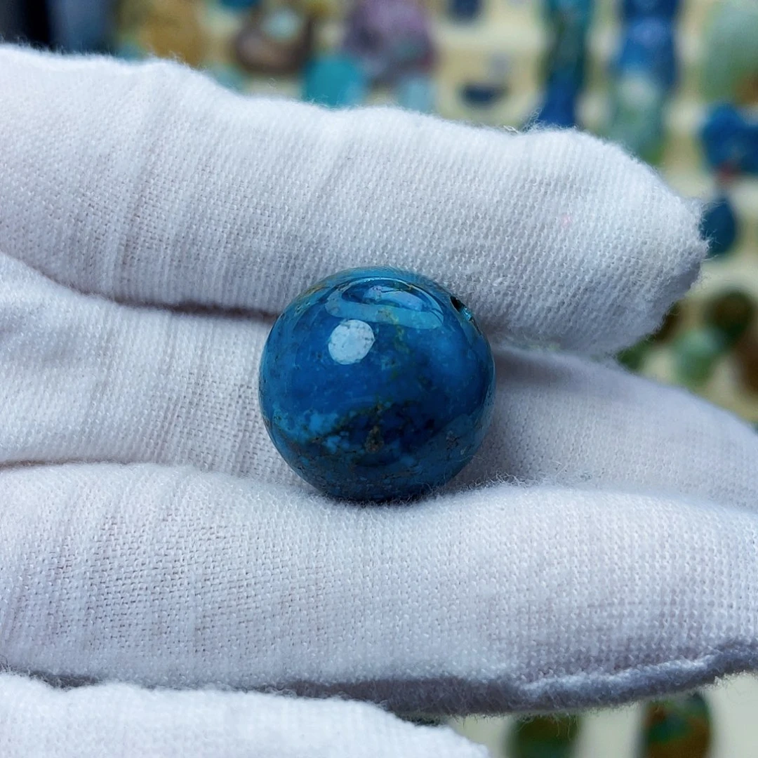 绿松石颈饰未镶嵌