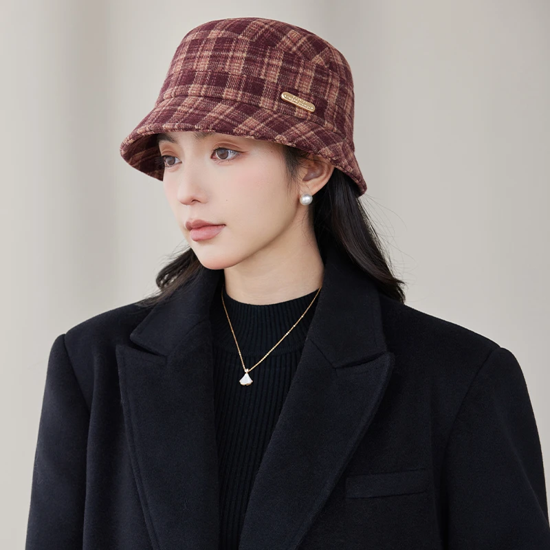 秋冬新款渔夫帽百搭显脸小可折叠千鸟格毛呢盆帽女加厚保暖护耳