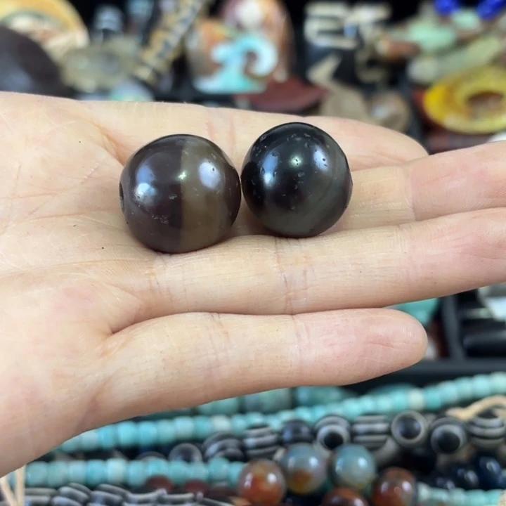 阳***阳玛瑙/玉髓未镶嵌颈饰