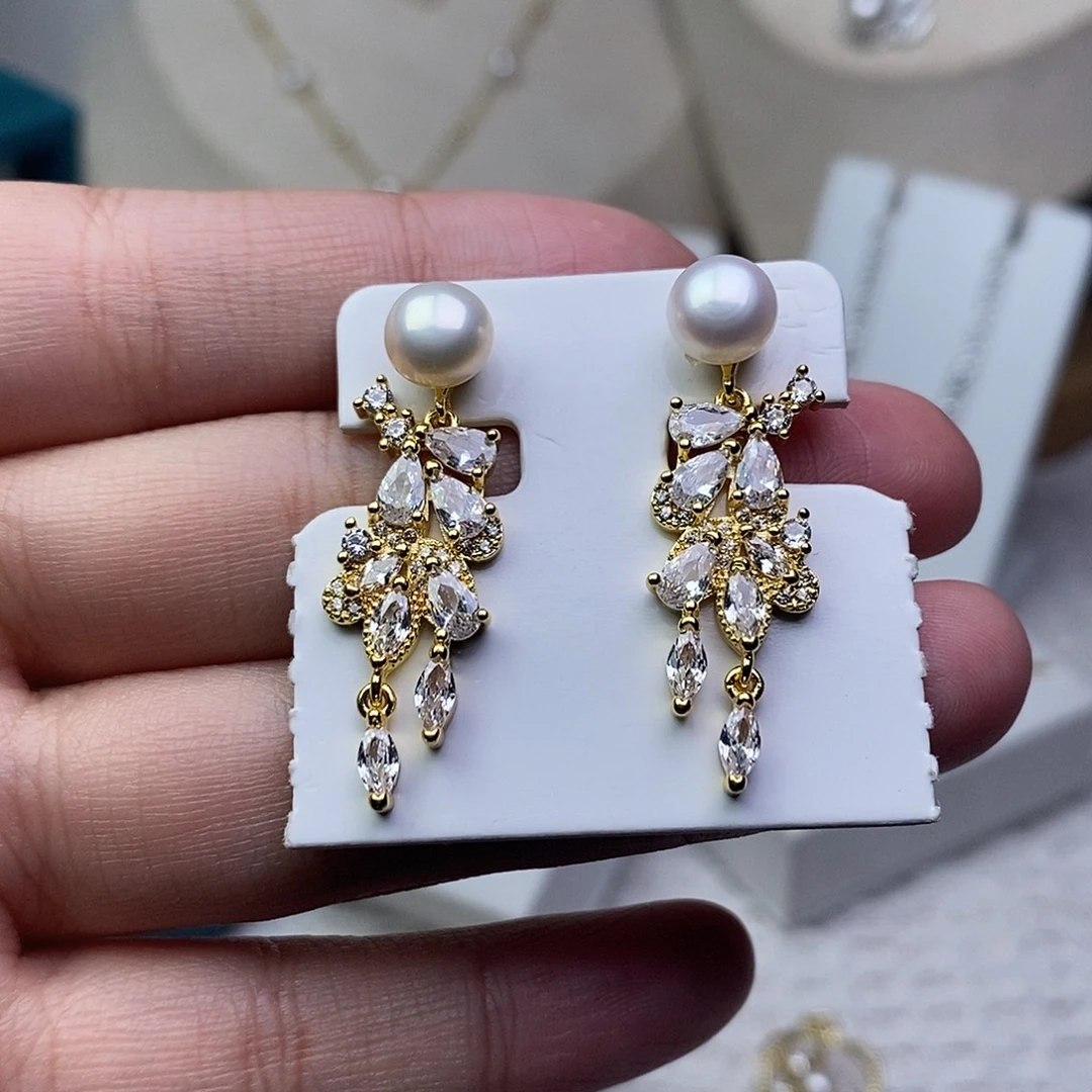 银S925镶嵌耳饰淡水珍珠