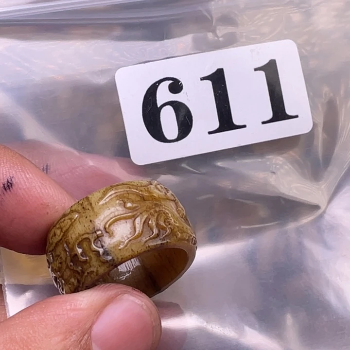 驼骨摆件人工万股