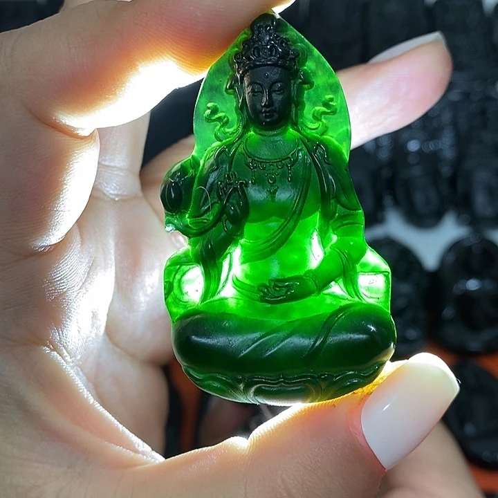 蛇纹石玉未镶嵌颈饰