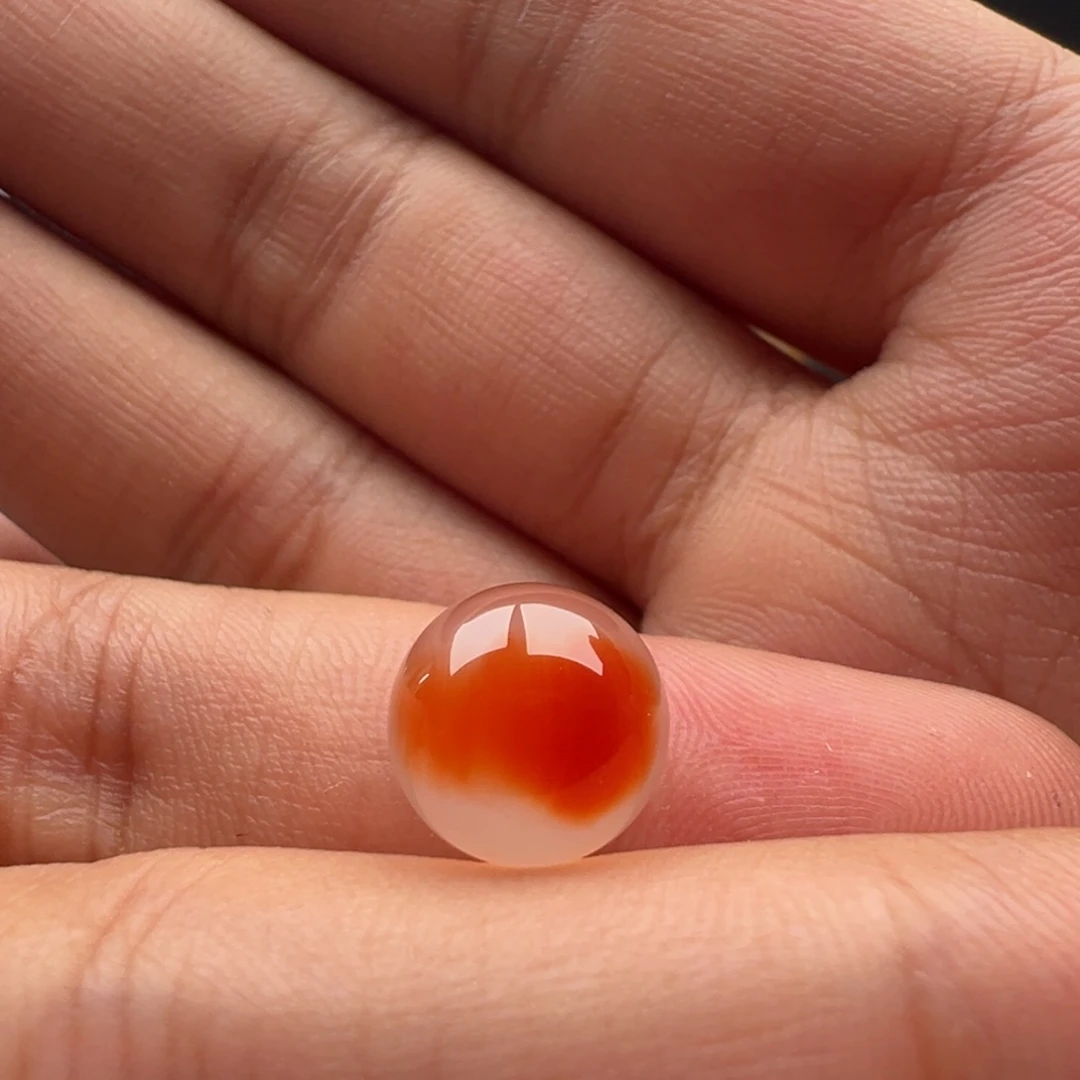 南红玛瑙未镶嵌圆珠10.3