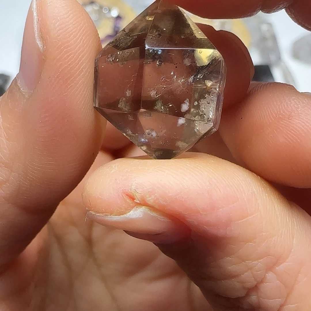 未镶嵌水晶珠宝半成品