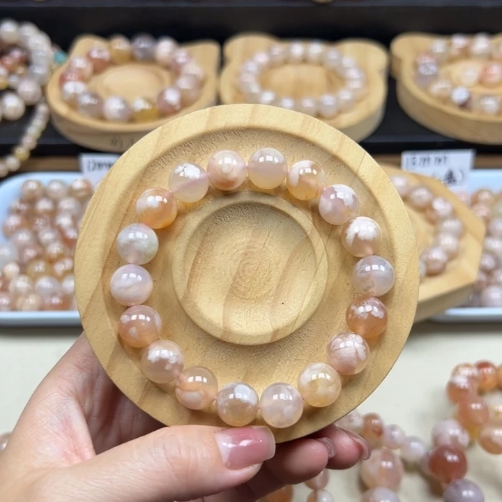 玛瑙/玉髓未镶嵌手链果冻体小花11mm 45