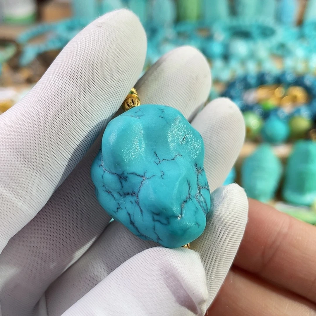 绿松石未镶嵌珠宝奇石