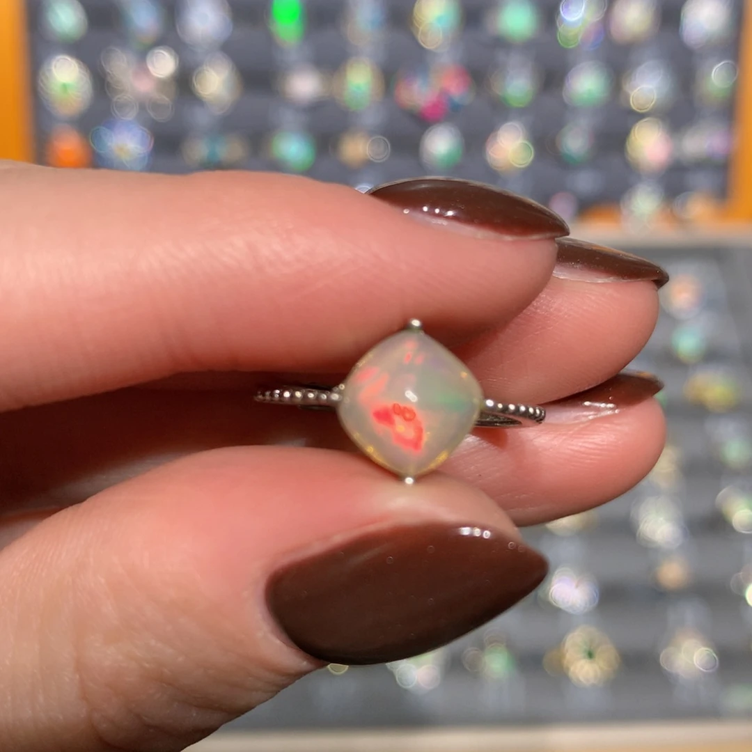 银S925镶嵌欧泊戒指t