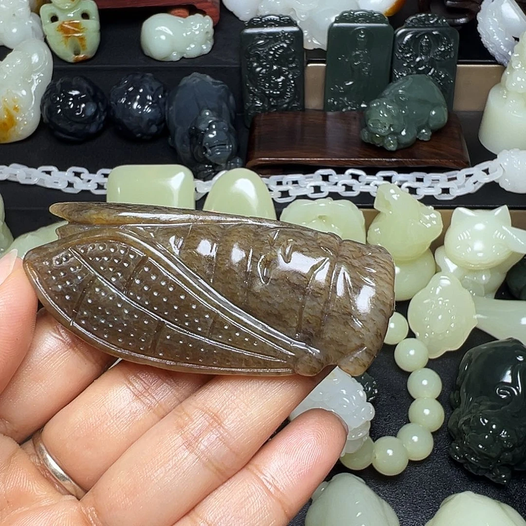 @***子和田玉未镶嵌把件新疆