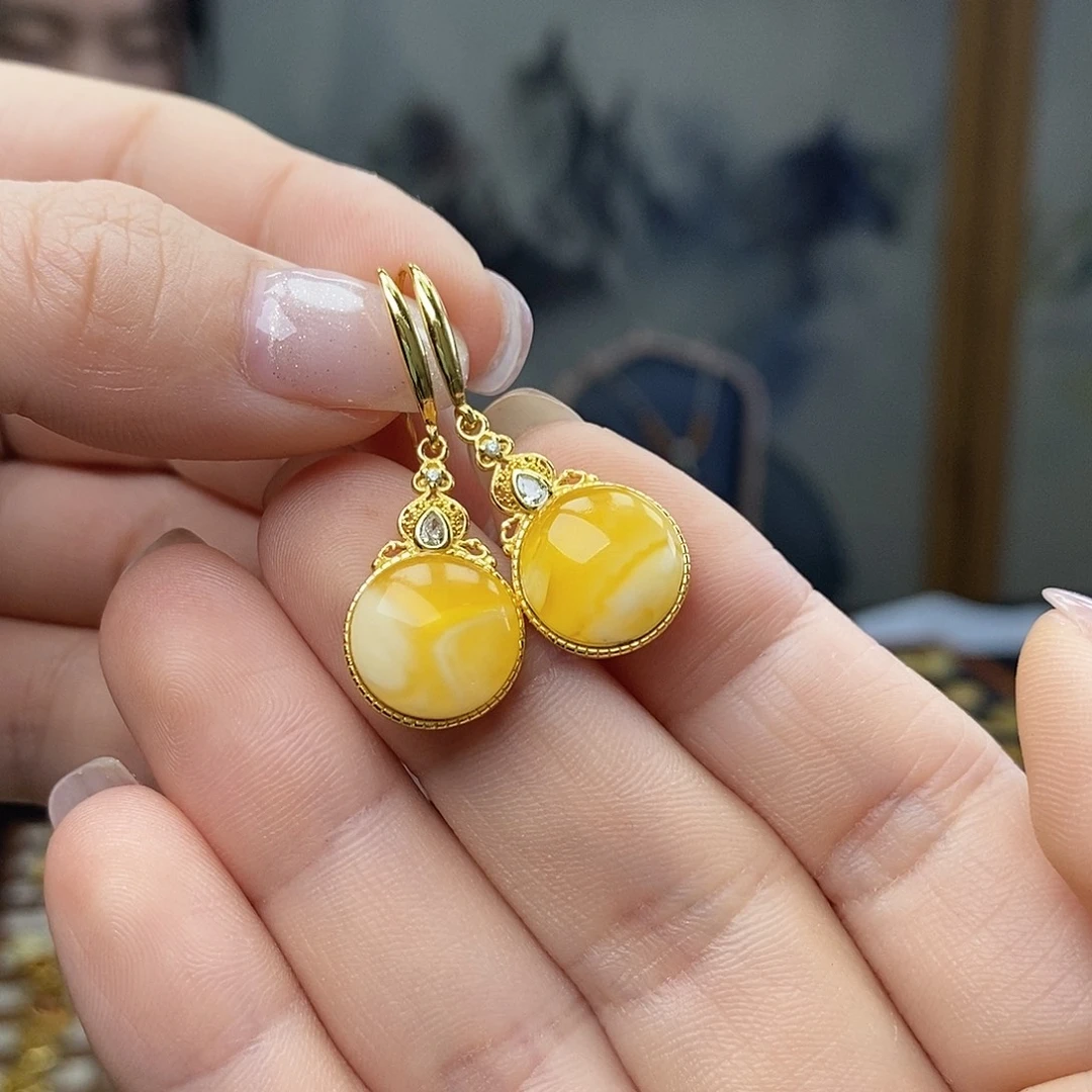 琥珀未镶嵌裸石成品