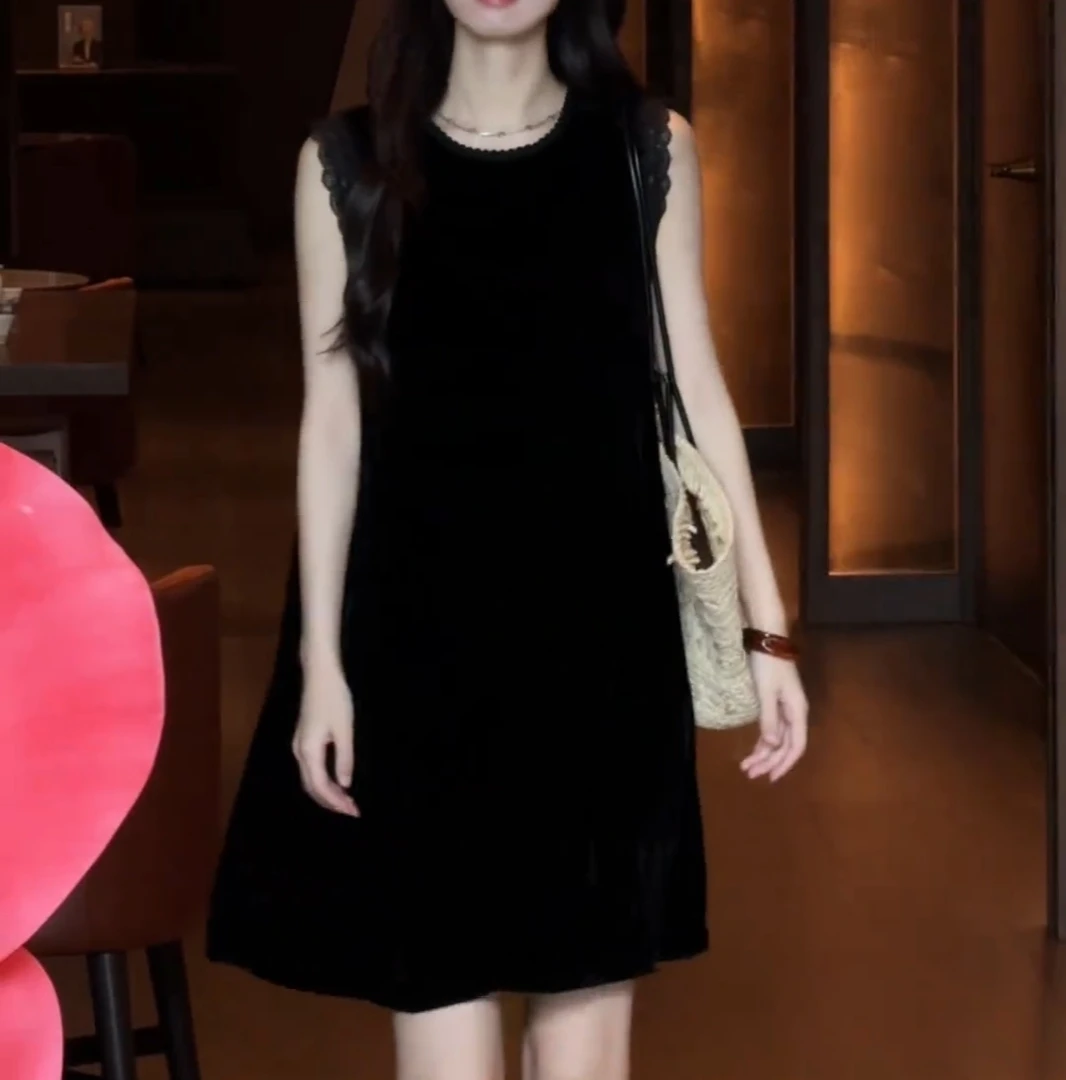 2025夏季新款时尚修身显瘦款女气质网红洋气连衣裙百搭款G6312