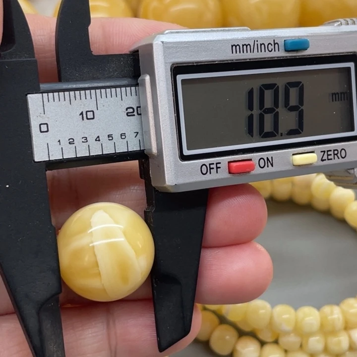 琥珀未镶嵌裸石蜜蜡