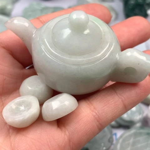 翡翠颈饰未镶嵌用**9翡 翡翠