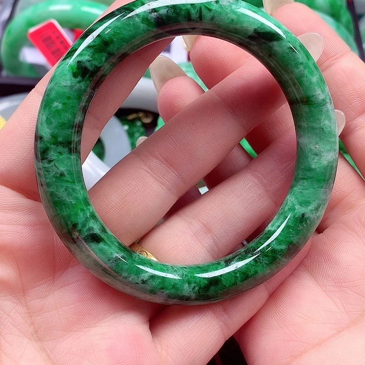 翡翠未镶嵌手镯翡翠手镯