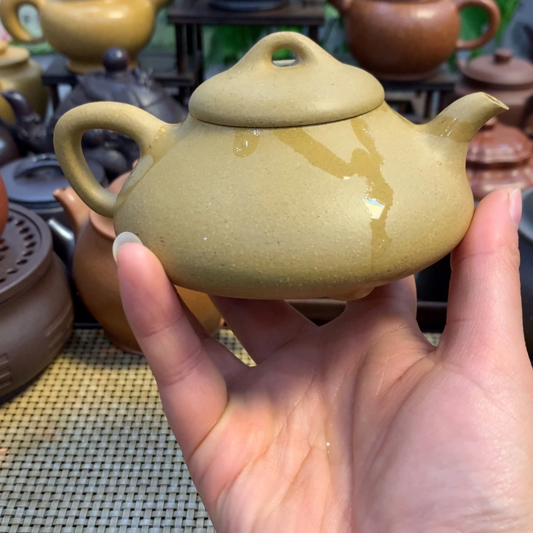 紫砂茶壶宜兴原矿黄金段泥180cc