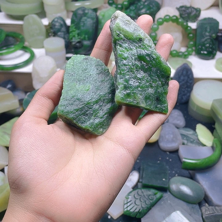 和田玉（碧玉）未镶嵌挂件