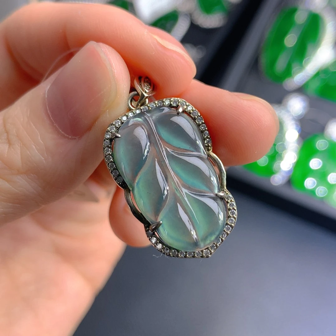 【闪购商品】翡翠吊坠(不含链)银S925镶嵌