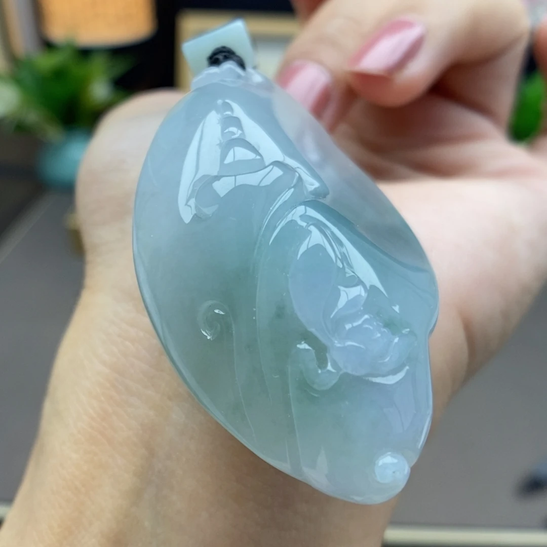 翡翠未镶嵌颈饰吊坠63