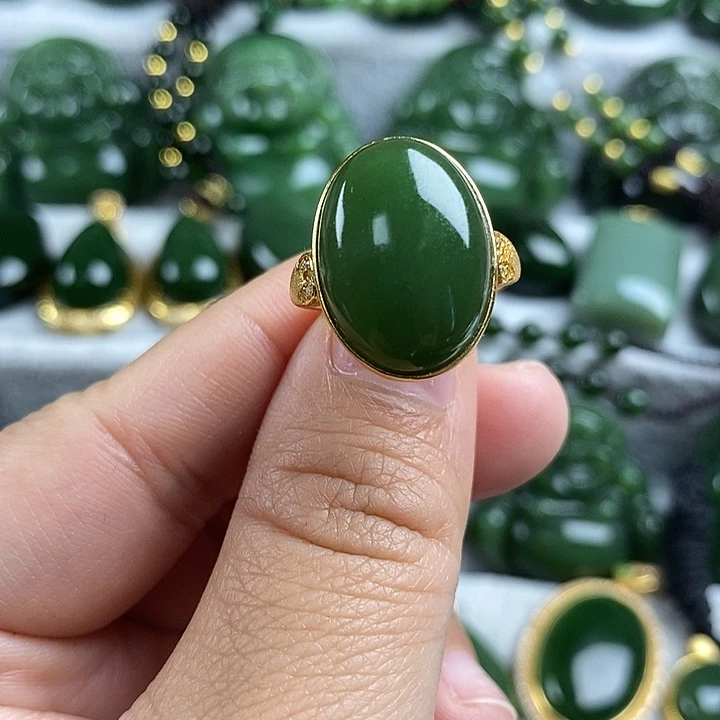 和田玉（碧玉）未镶嵌颈饰