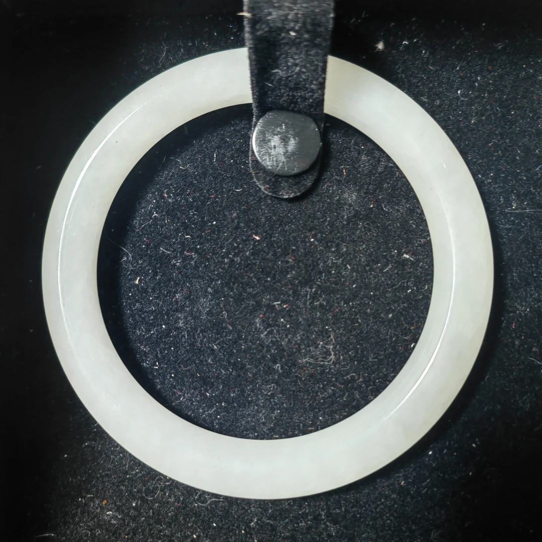 Tgz10创汇期和田玉手镯