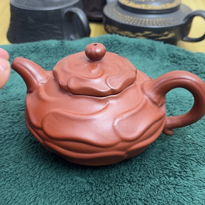 紫砂茶壶完美无暇