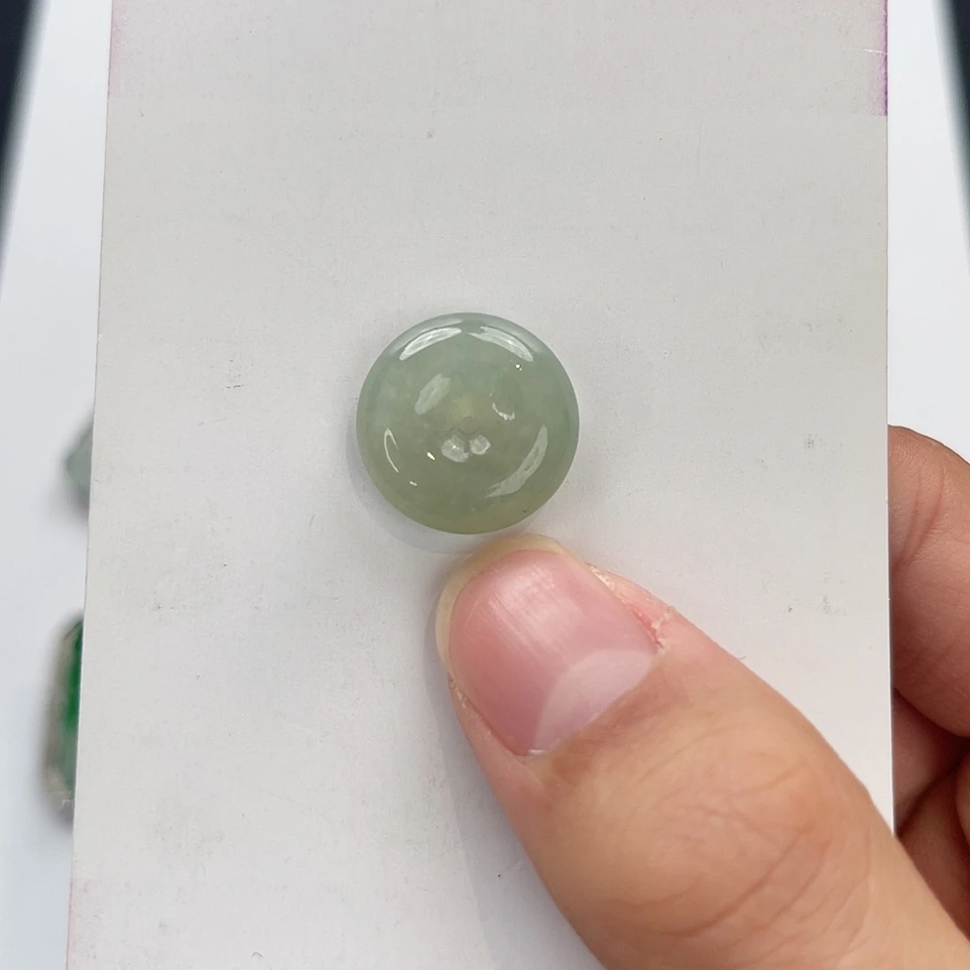 翡翠未镶嵌颈饰翡翠平安扣