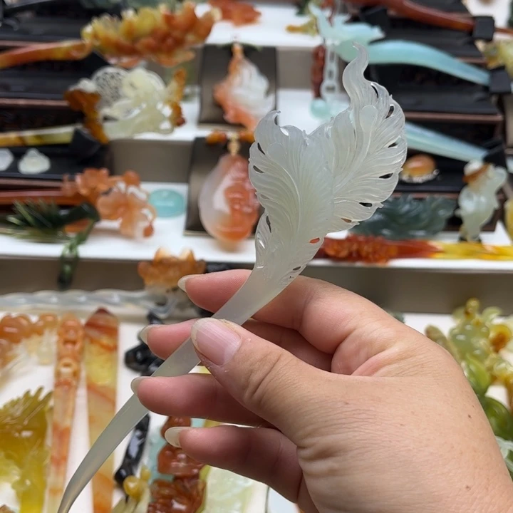 蛇纹石玉未镶嵌岫玉发簪