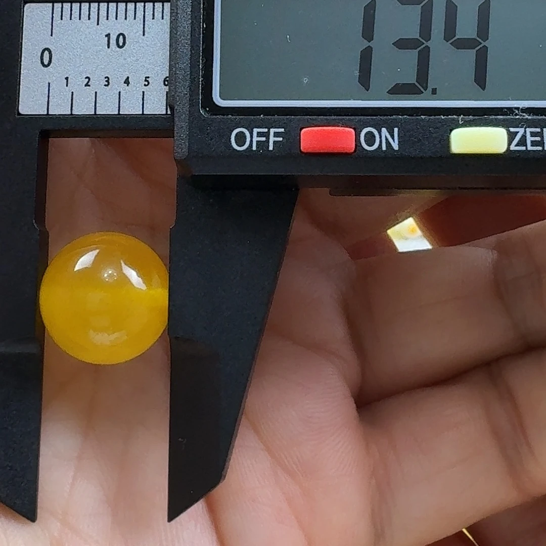 蜜蜡未镶嵌裸石13杂