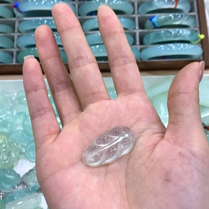 蛇纹石玉手镯未镶嵌*‍****