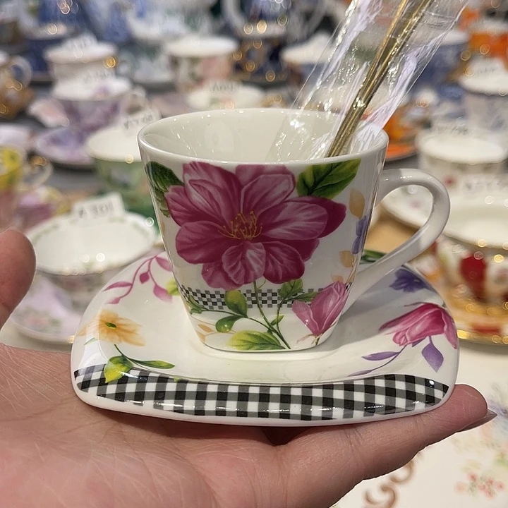 瓷器瓷器瓷器瓷器瓷器瓷器浓缩