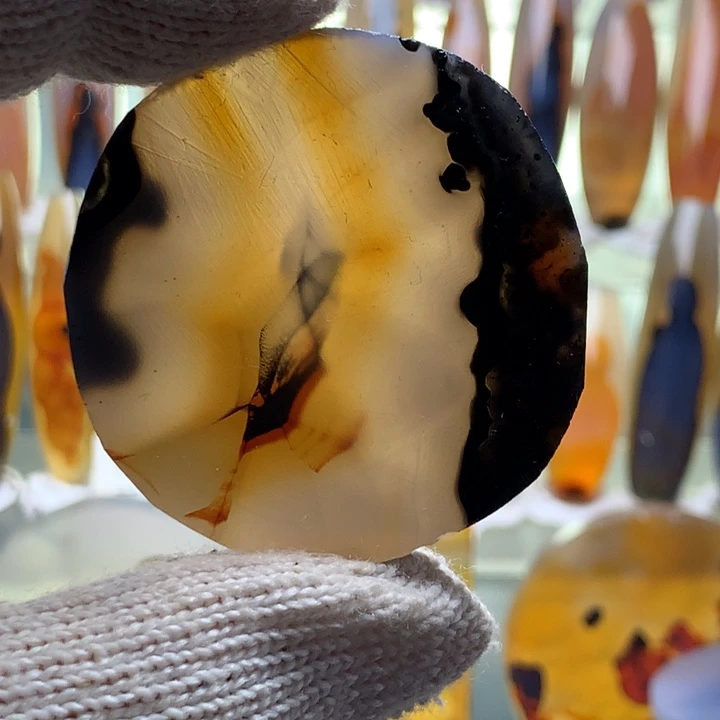 未镶嵌颈饰玛瑙/玉髓135