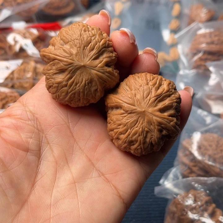 吊坠文玩核桃40铁锤全