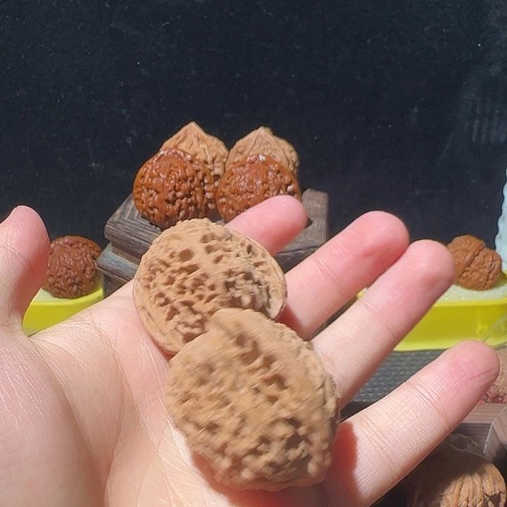 恒****吊坠文玩核桃39南疆