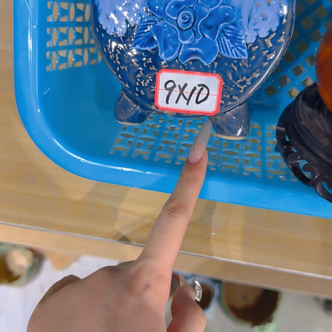 紫砂花盆粗陶精雕