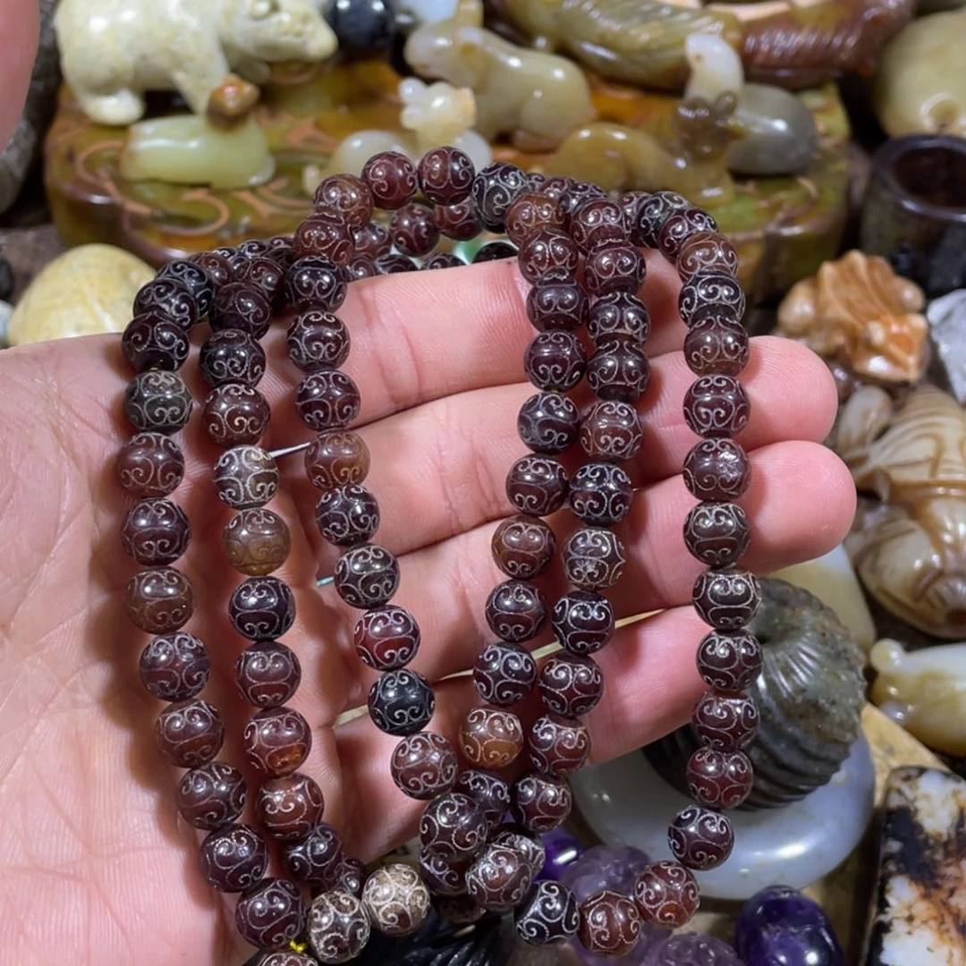 和田玉吊坠(不含链)未镶嵌草**术