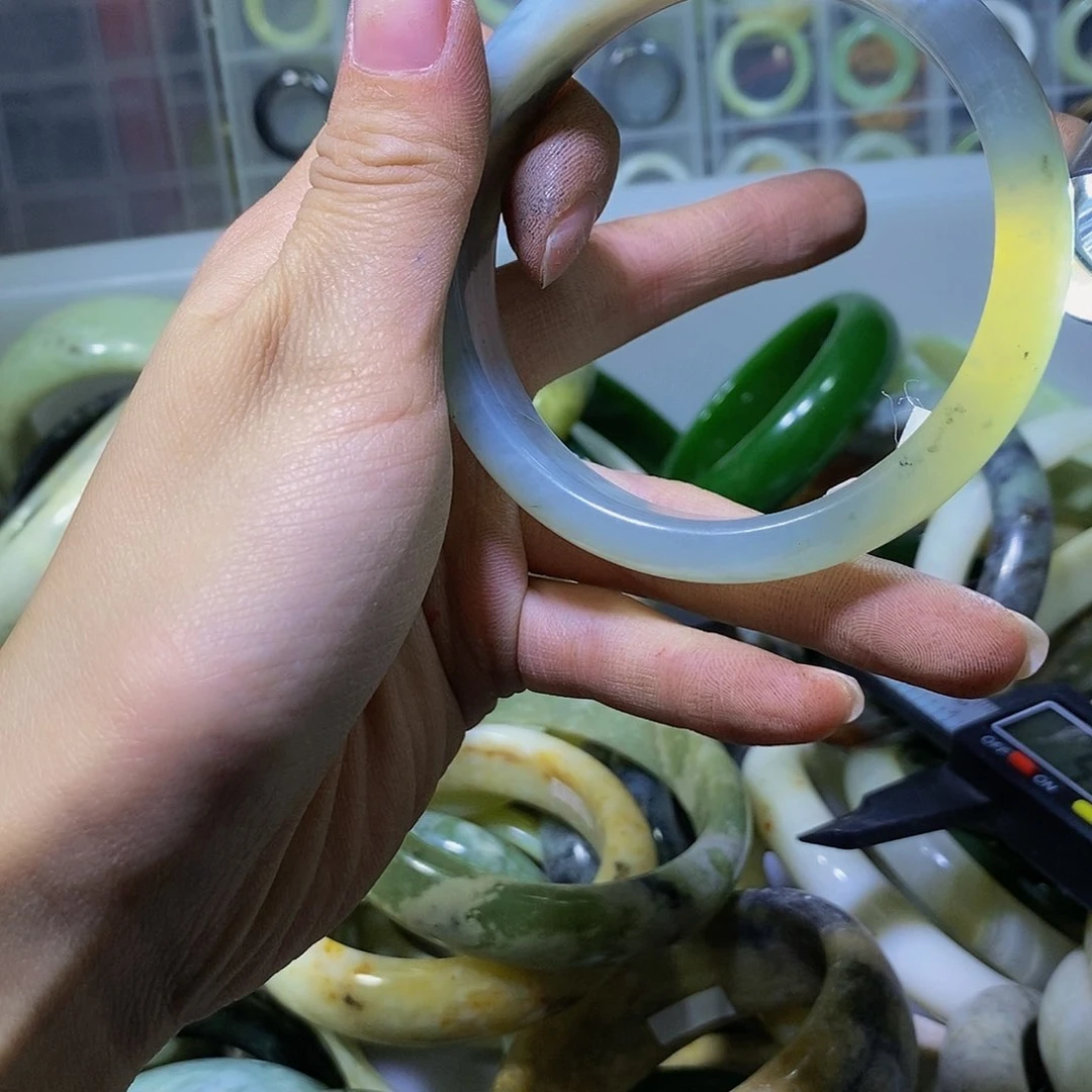 蛇纹石玉未镶嵌其他313