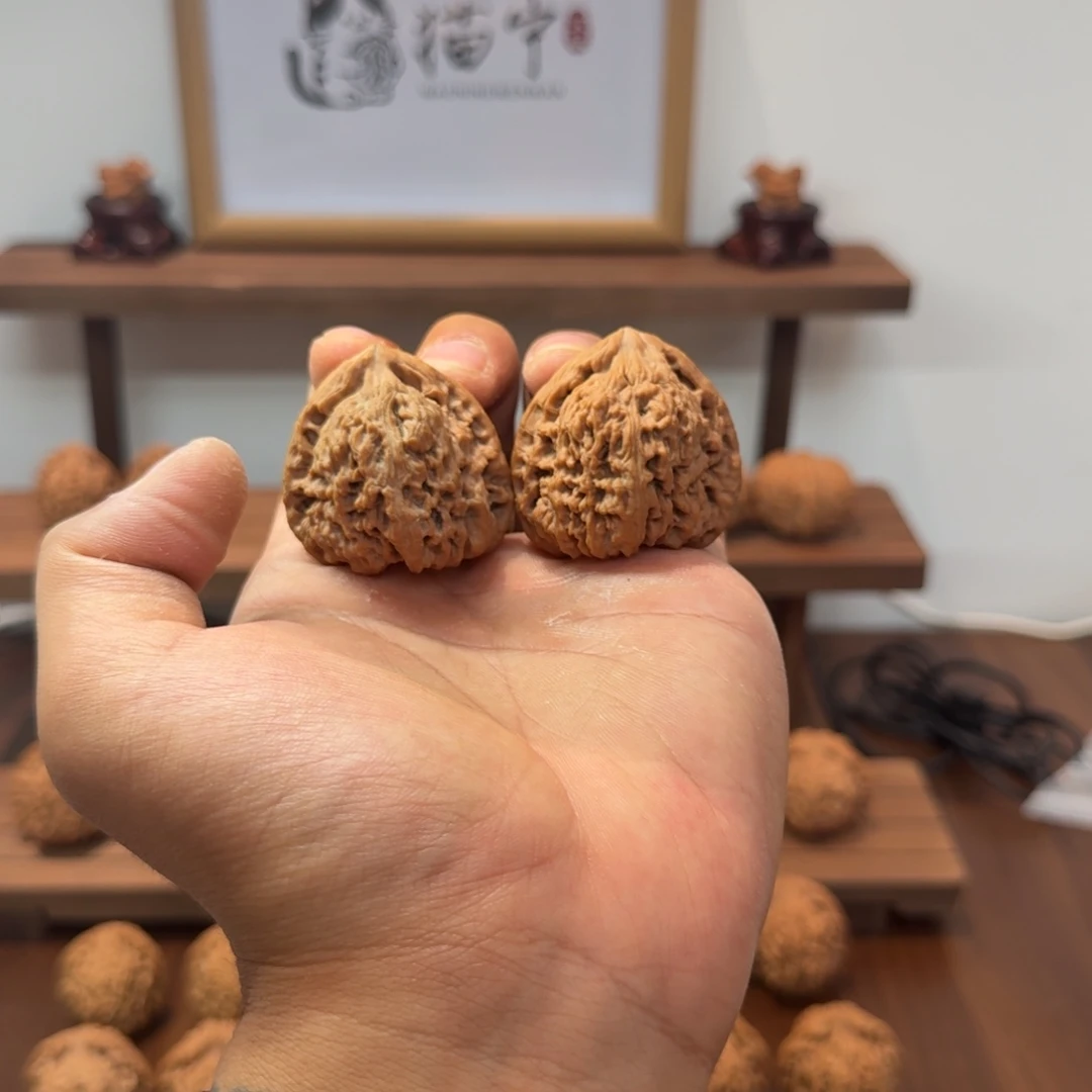 吊坠文玩核桃41全品正三角天残凹底南疆