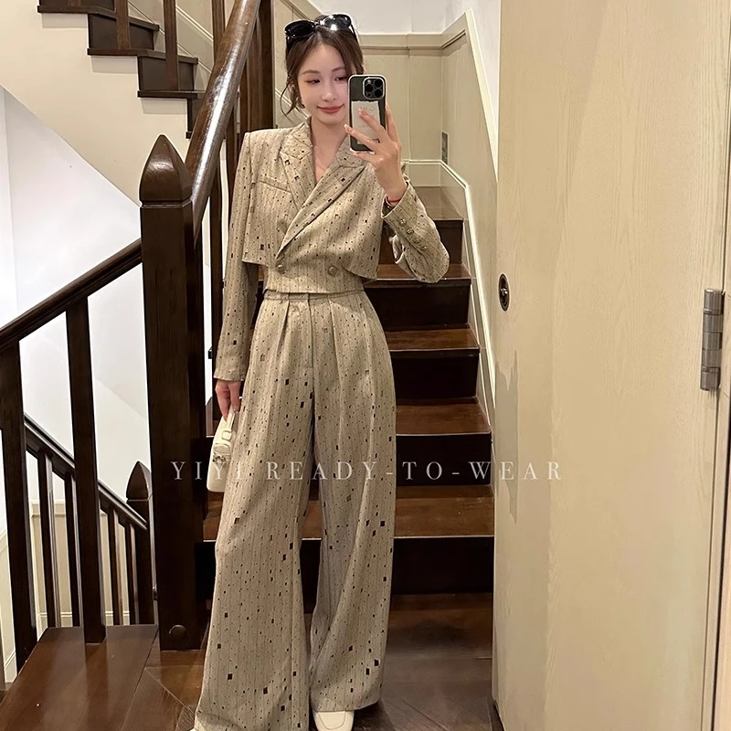 0332小个子休闲西装套装2025春季时尚新款女装小西服外套两件套