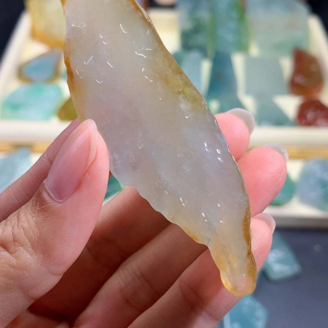 未镶嵌定制翡翠-*阳翡翠