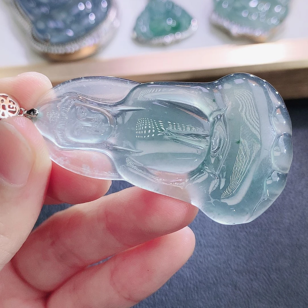 翡翠未镶嵌挂件翡翠