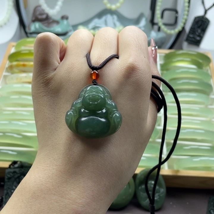 蛇纹石玉合金颈饰