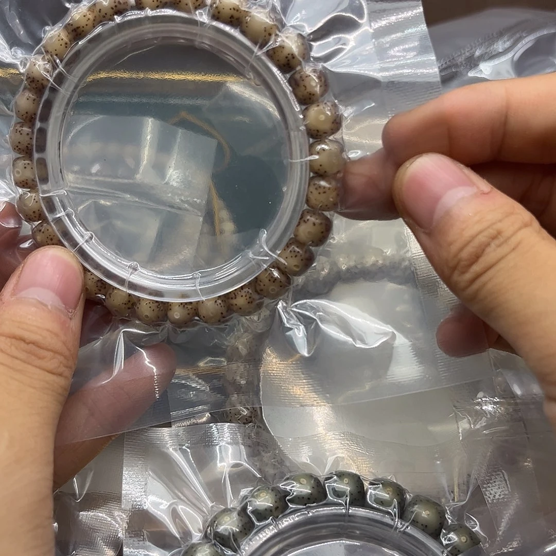 吊坠星月菩提66。