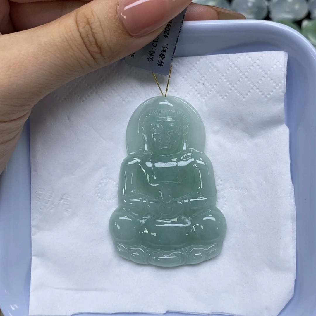 颈饰未镶嵌翡翠观音