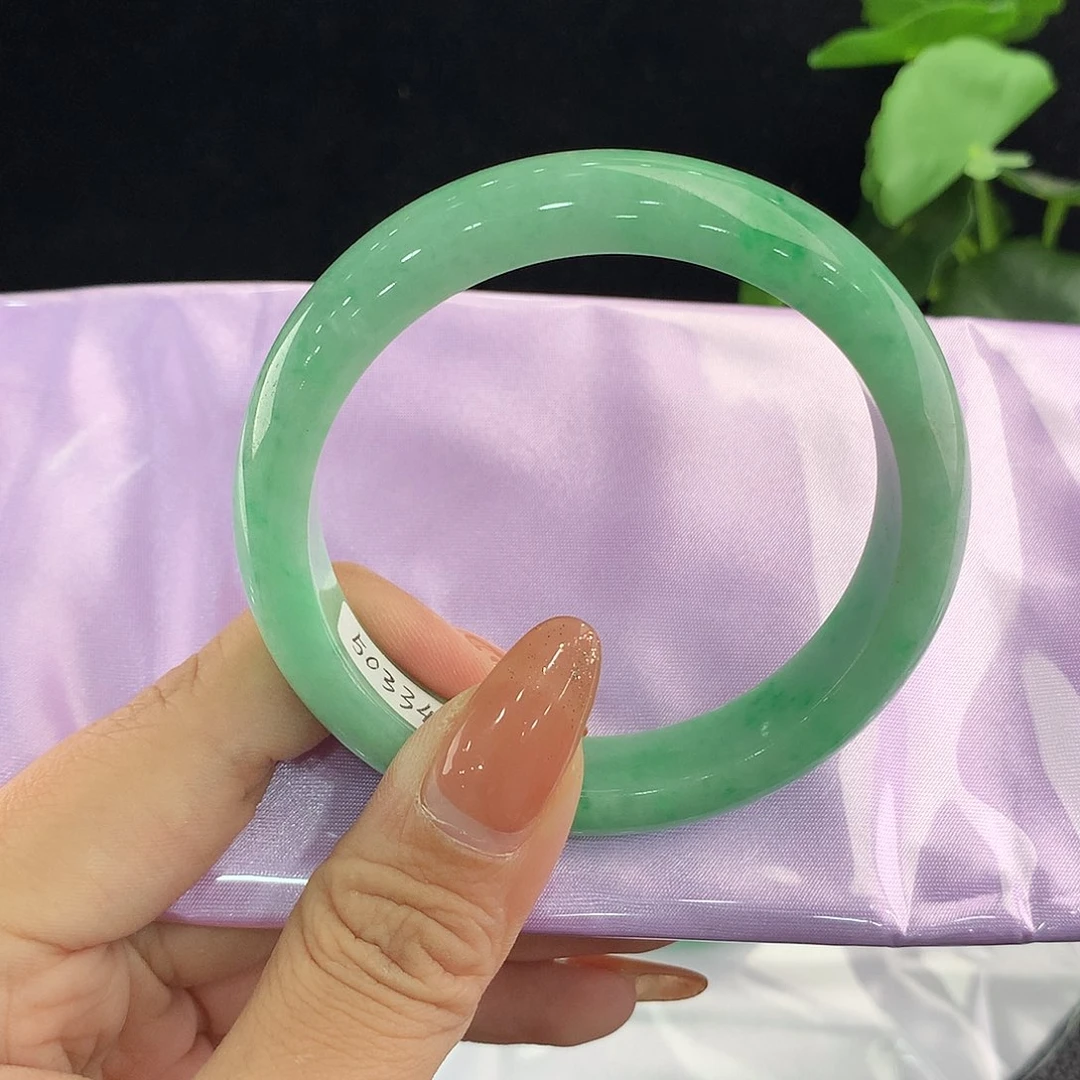 翡翠未镶嵌手镯正57