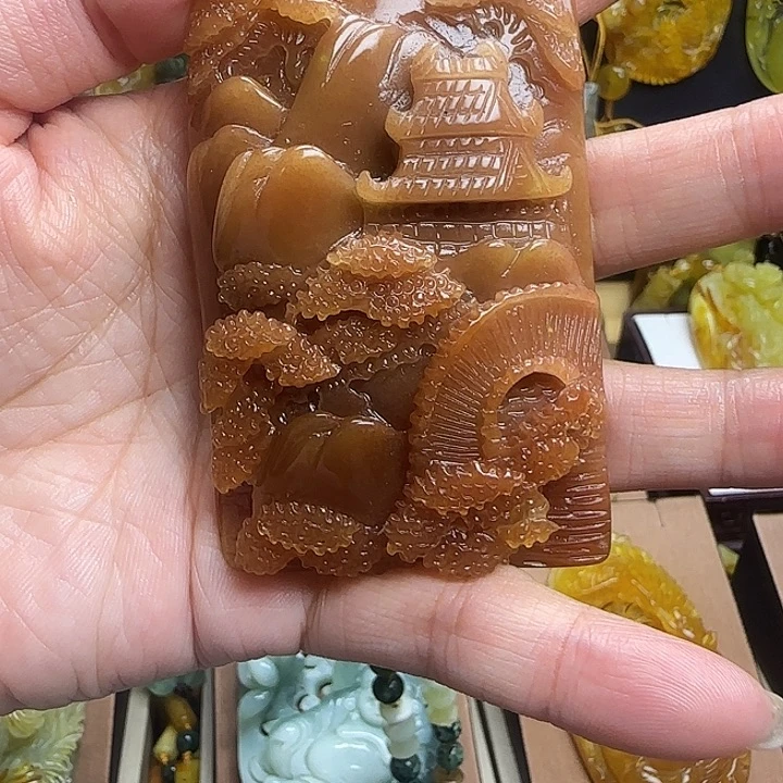 未镶嵌蛇纹石玉颈饰