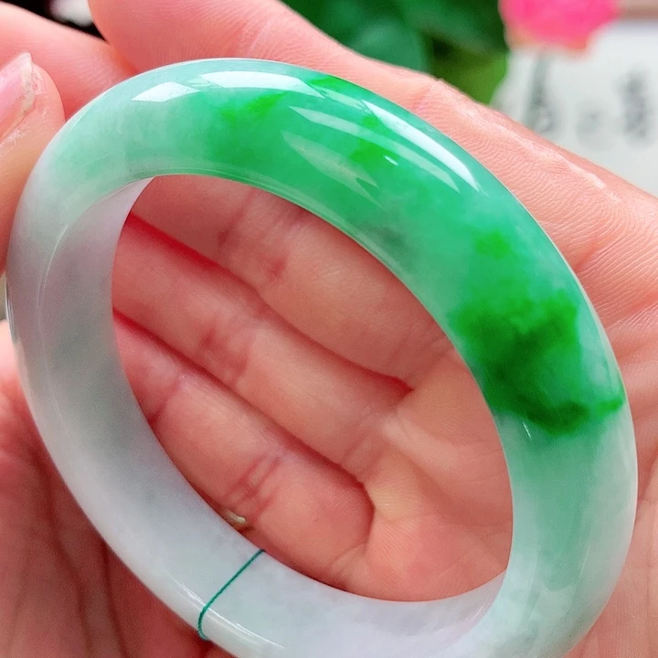 翡翠未镶嵌手镯天然翡翠手镯