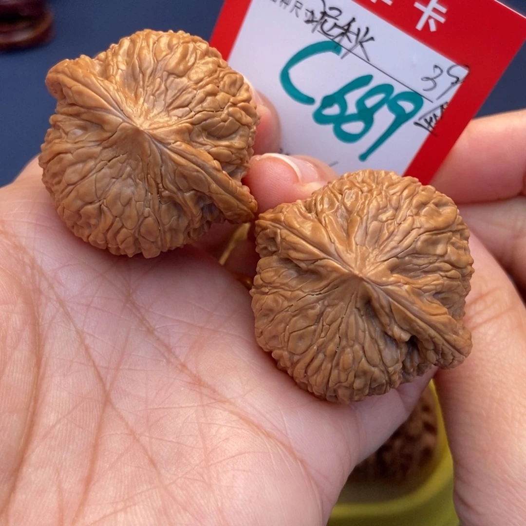 文玩核桃吊坠文玩核桃